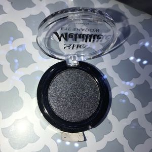 Metalic eyeshadows